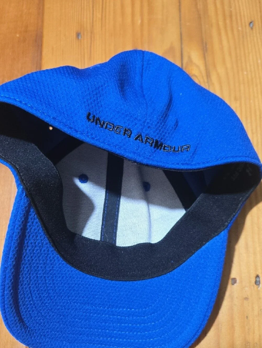 Under Armour used no